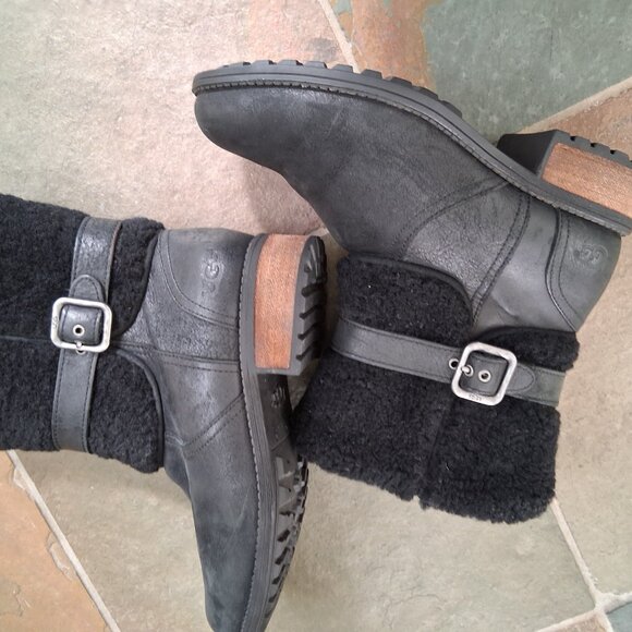 UGG Blayre Black Boots - Picture 2 of 10
